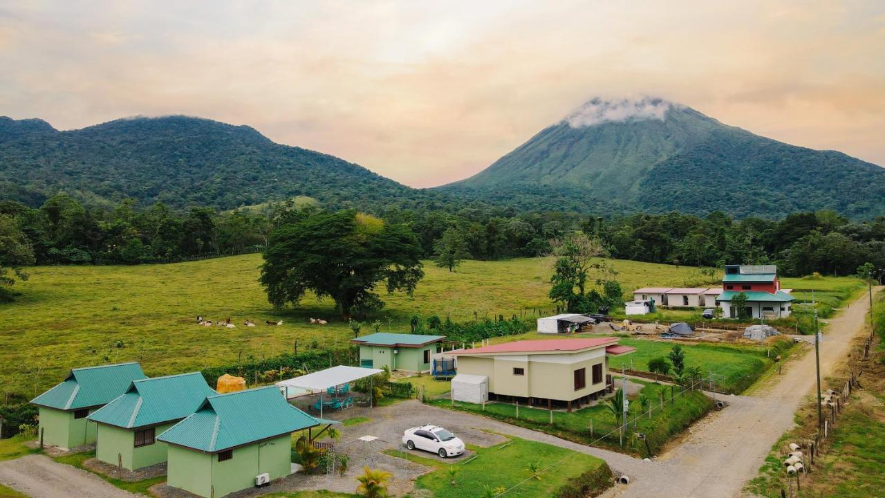 Chongo'S Place Familiar La Fortuna Exterior foto